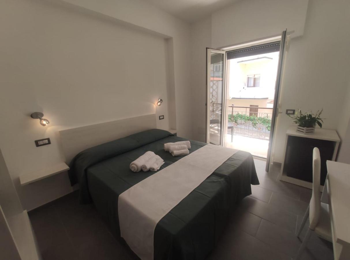 Ninfea Tropea City Rooms Екстер'єр фото